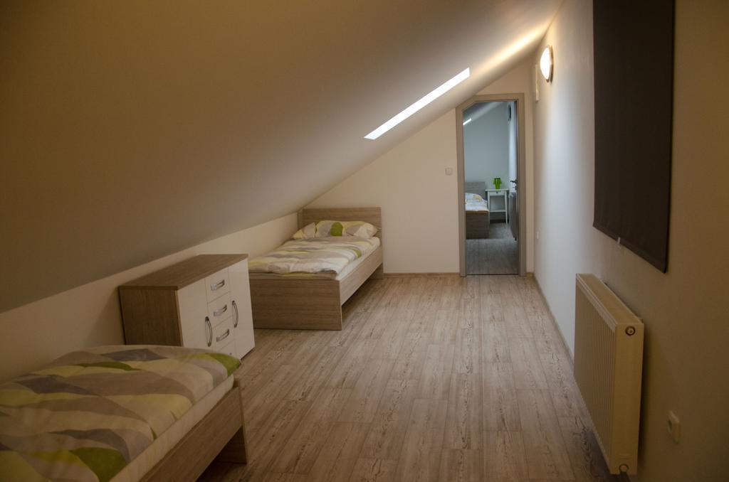 Apartment Lidicka Slavkov, 4 Person Slavkov u Brna Extérieur photo